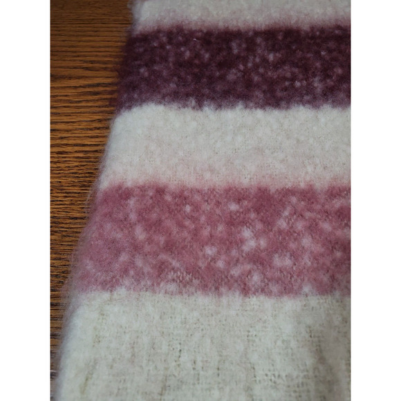 New! Frye Scarf Fringe Long Womens Cream Striped Large‎ Western Soft Fuzzy Knit - Picture 5 of 8